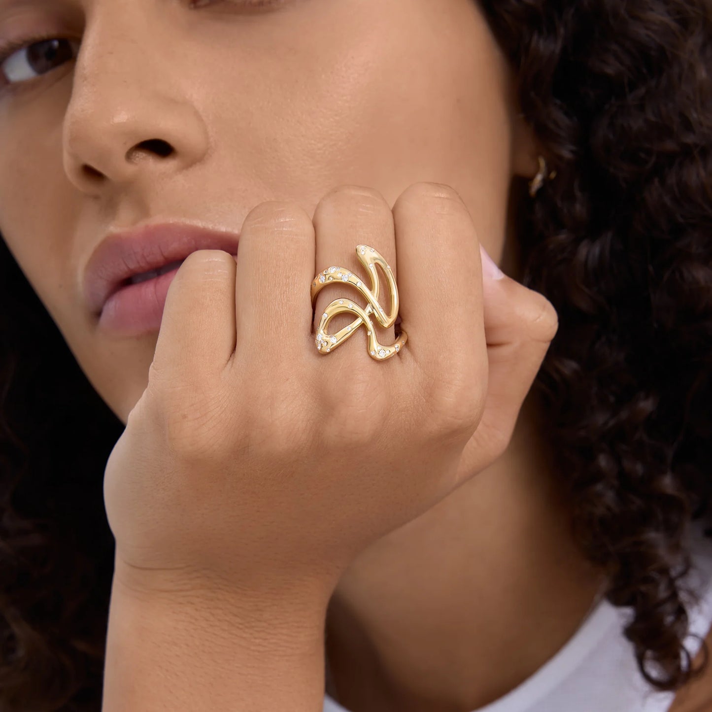 Tonglin Brass Intertwined Line Ring | Trendy Wholesale Jewelry