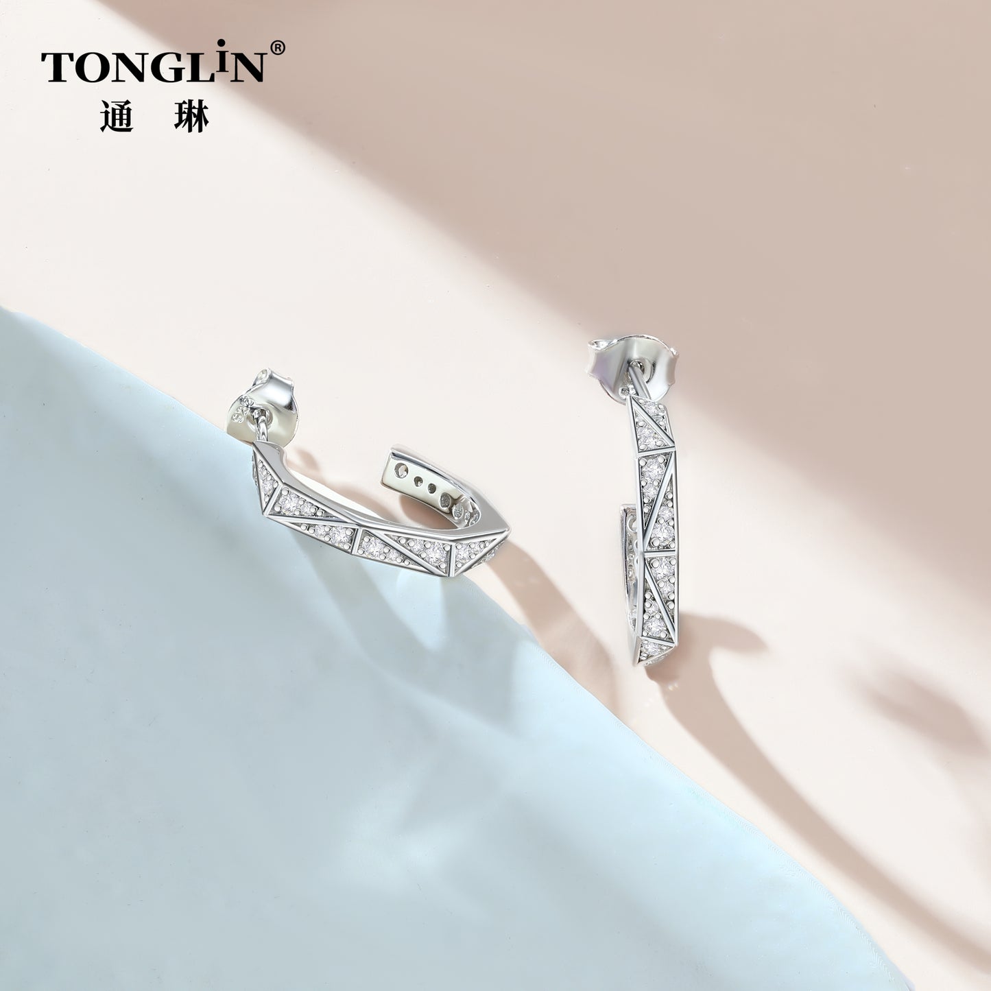 Tonglin Custom 18K Gold Irregular Diamond Earrings – Unique Design for Wholesale Jewelry Collections