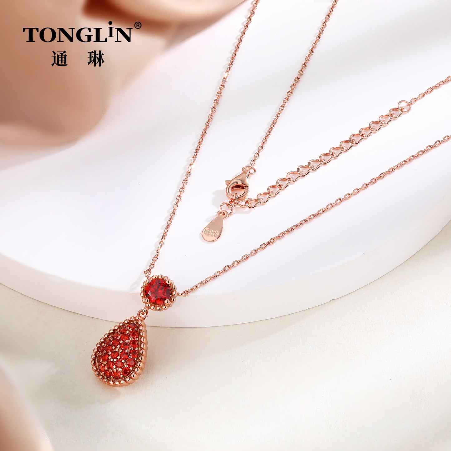 Tonglin 18K rose Gold drop Necklace