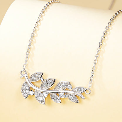 Leaf Shape White Gold Necklace